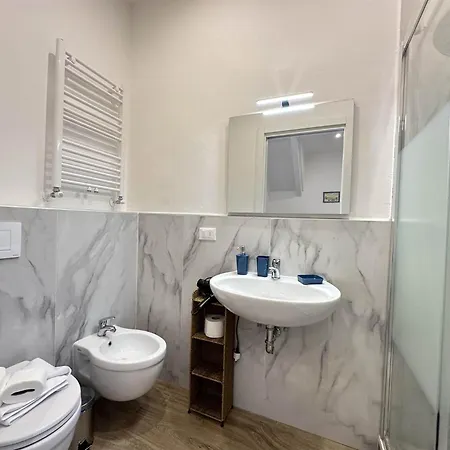 Apartment Borgo Verde-5 Minutes From The Station